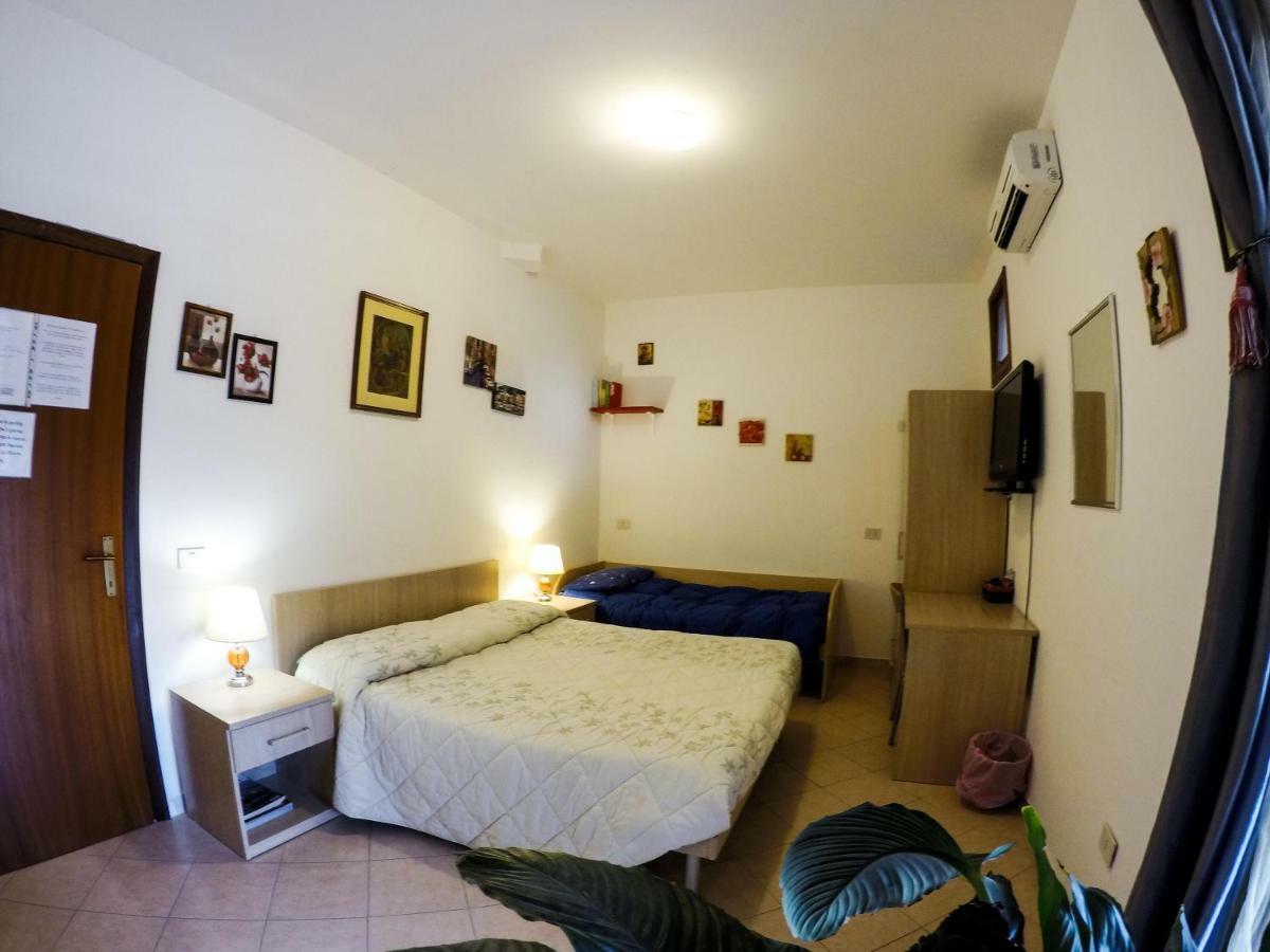 Villa Le Cascatelle à Cerveteri Chambre photo
