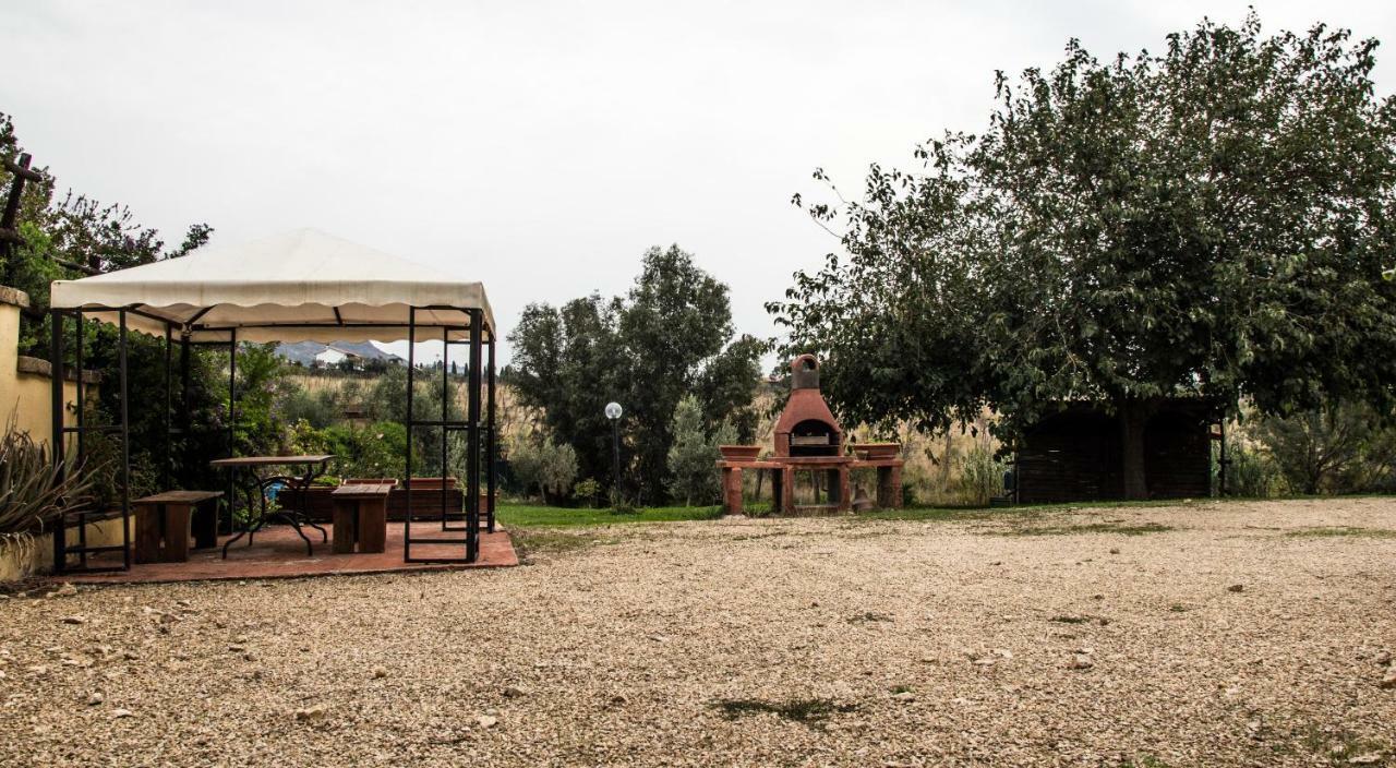 Villa Le Cascatelle à Cerveteri Extérieur photo